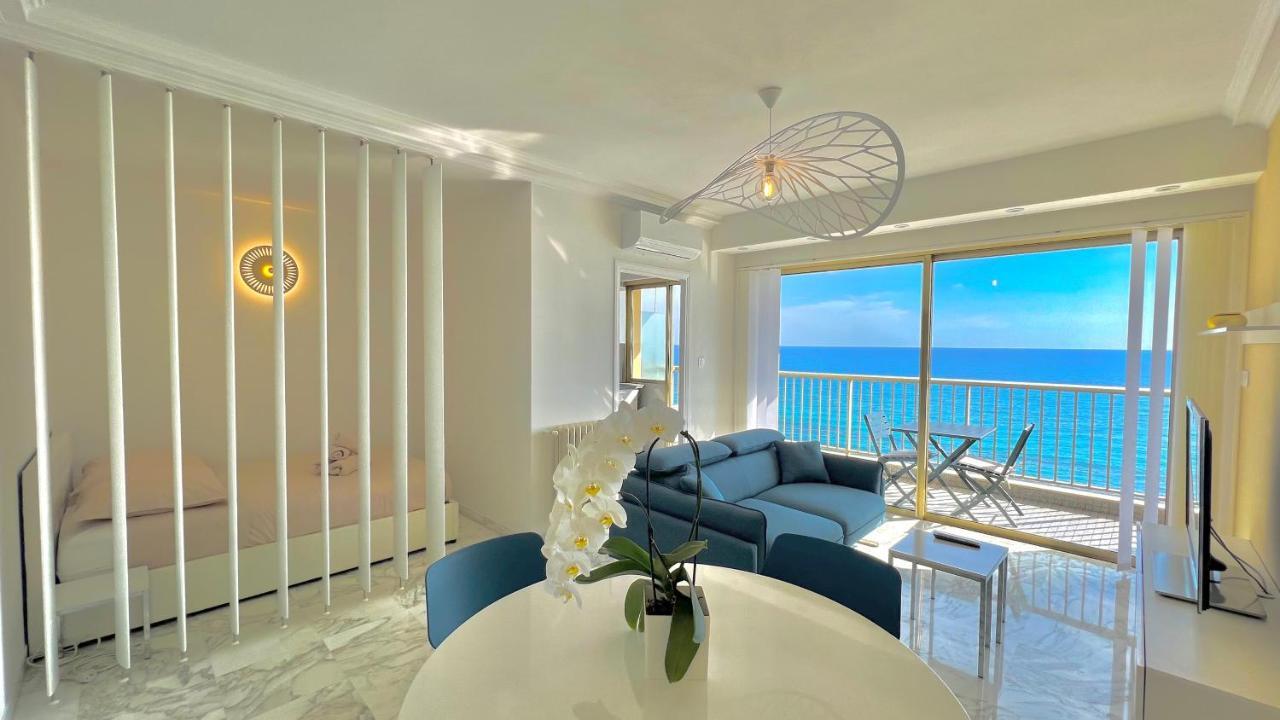 Seaviews By Jenni Menton, La Suite, Superbe Front De Mer, Top Emplacement Avec Terrasse Et Parking! Exteriér fotografie